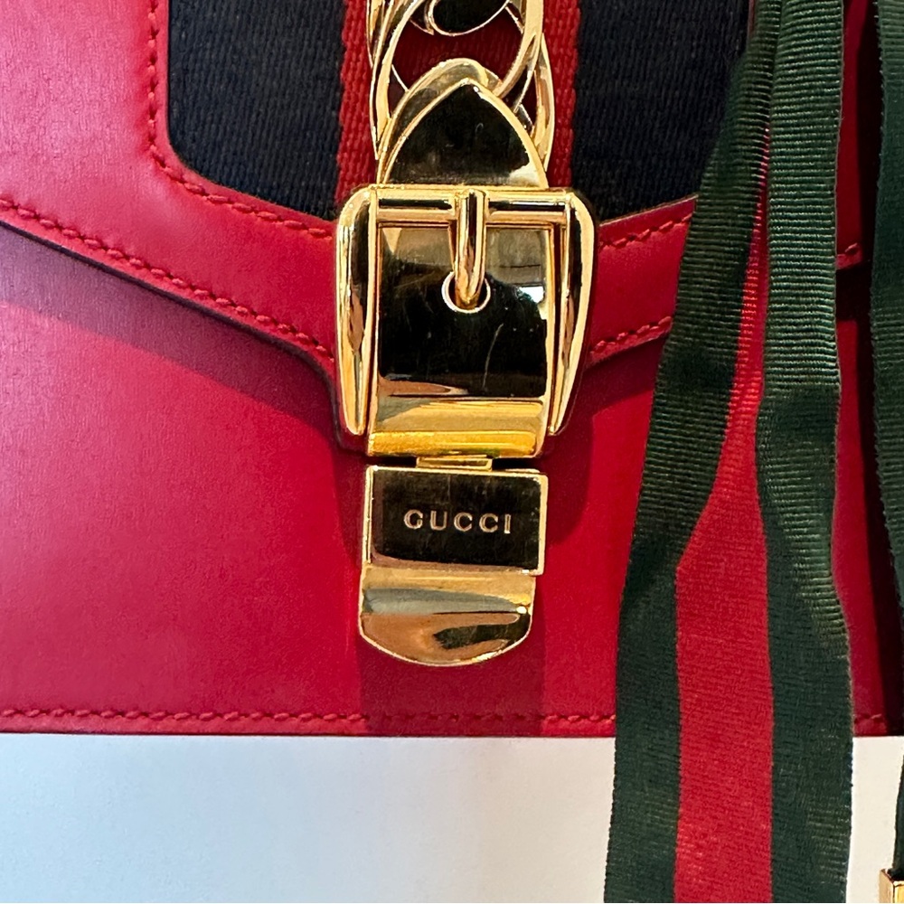 Gucci Red Leather Mini Web Chain Sylvie Shoulder Bag - Picture 4 of 10